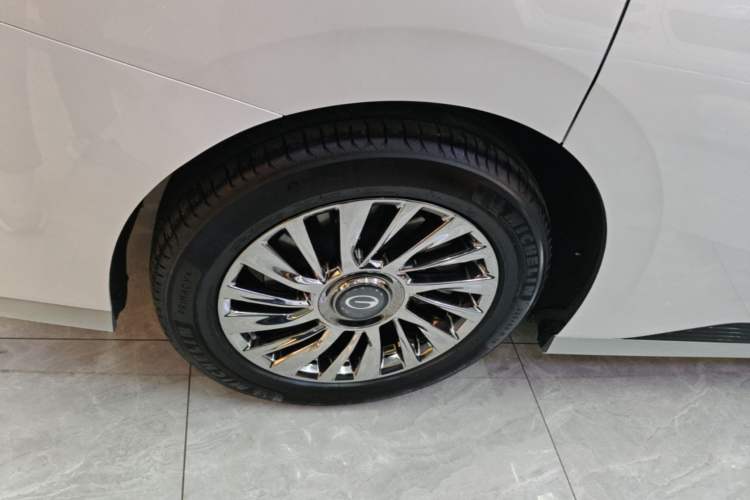 Used GAC Trumpchi M8 2024 Zongshi Series 400T Ultimate Edition Right Rear Wheel Hub