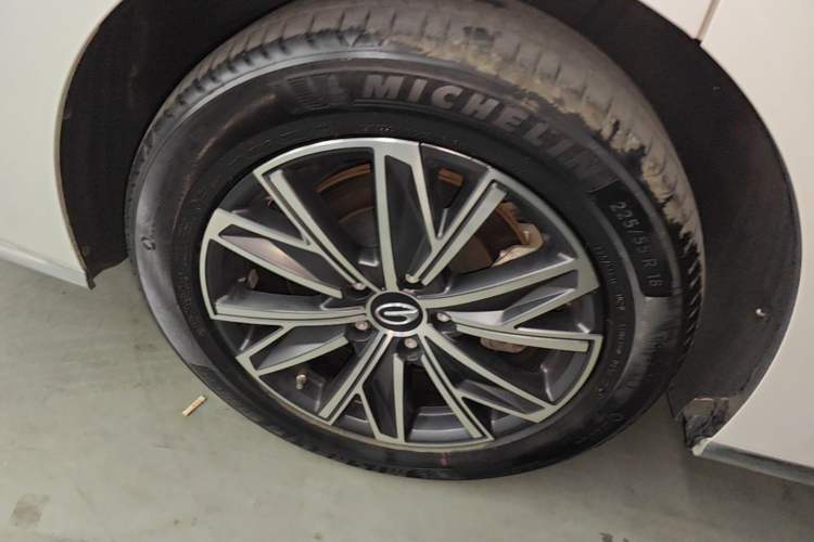 Used GAC Trumpchi M8 2024 Master Series Super Hybrid Edition Right Rear Wheel Hub