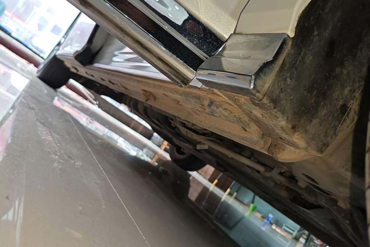 Used GAC Trumpchi M8 2024 Master Series Super Hybrid Edition Right Side Sill