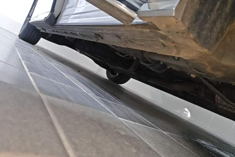 Used GAC Trumpchi M8 2024 Master Series 400T Ultimate Edition Right Side Sill
