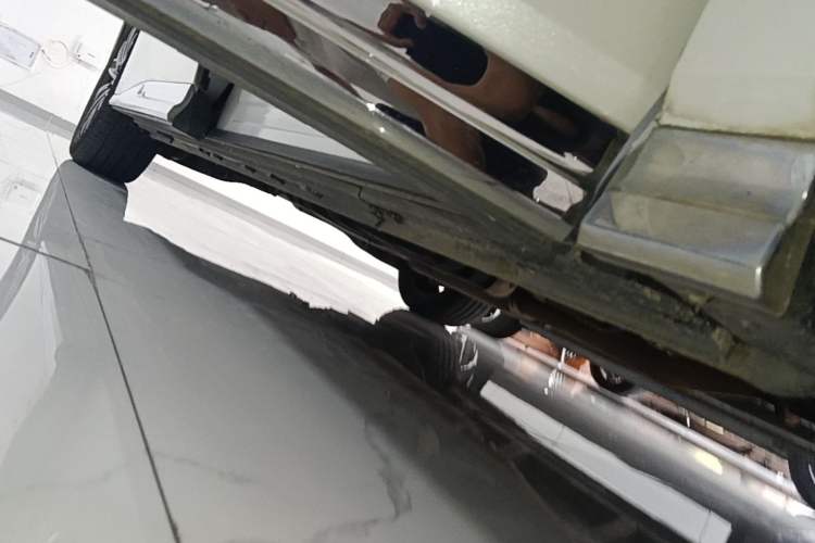 Used GAC Trumpchi M8 2024 Master Series 400T Ultimate Edition Right Side Sill