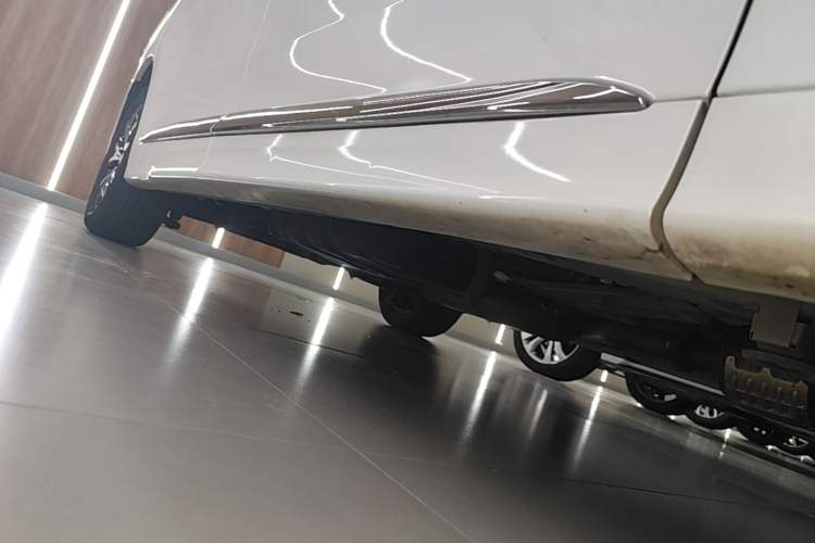 Used GAC Trumpchi M8 2024 Lingxiu Series 390T Luxury Edition Right Side Sill