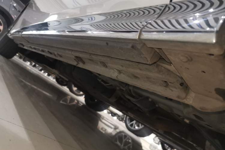 Used GAC Trumpchi M8 2024 Master Series 400T Ultimate Edition Right Side Sill