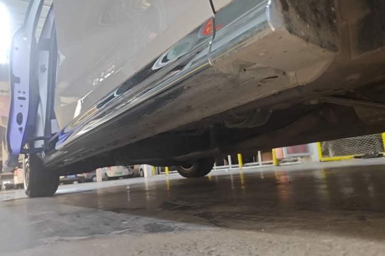 Used GAC Trumpchi M8 2024 Master Series 400T Ultimate Edition Right Side Sill