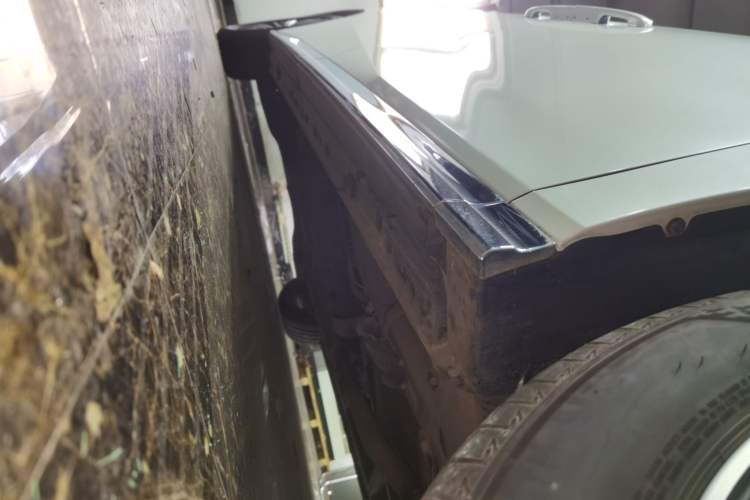Used GAC Trumpchi M8 2024 Master Series 400T Prestige Edition Right Side Sill