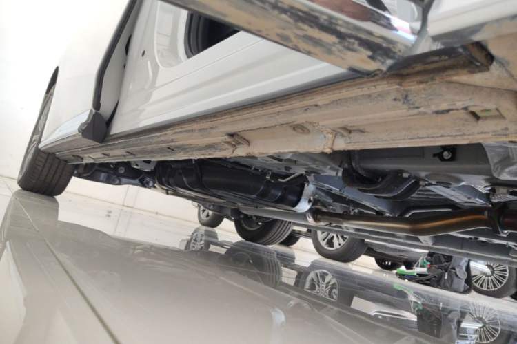 Used GAC Trumpchi M8 2024 Master Series 400T Prestige Edition Right Side Sill