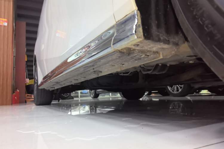 Used GAC Trumpchi M8 2024 Master Series 400T Ultimate Edition Right Side Sill