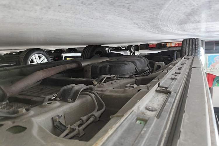 Used GAC Trumpchi M8 2024 Master Series 400T Ultimate Edition Right Side Sill