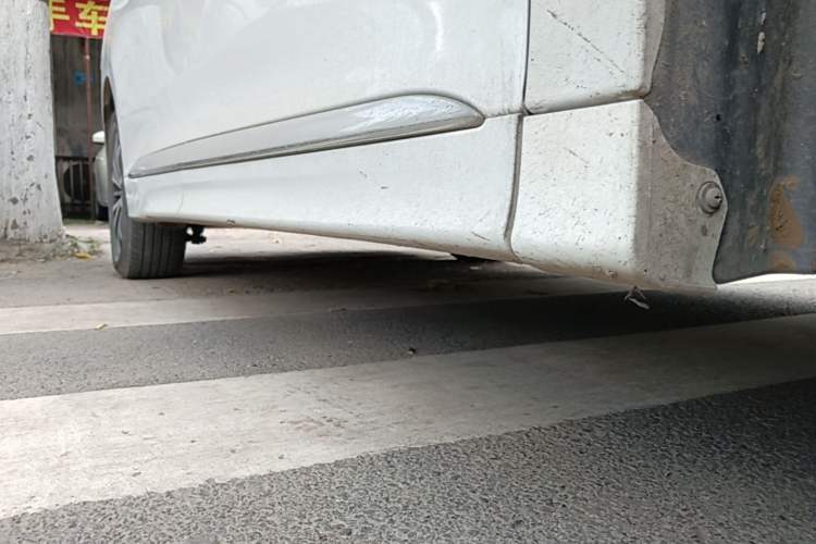 Used GAC Trumpchi M8 2024 Lingxiu Series 390T Luxury Edition Right Side Sill
