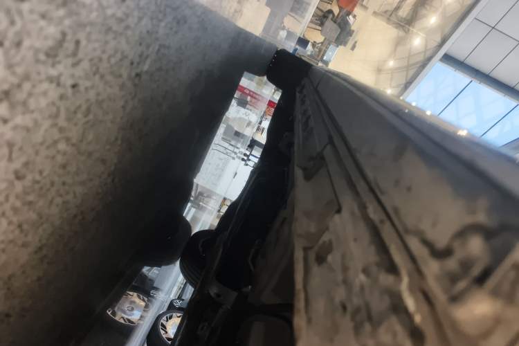 Used GAC Trumpchi M8 2024 Master Series 400T Ultimate Edition Right Side Sill