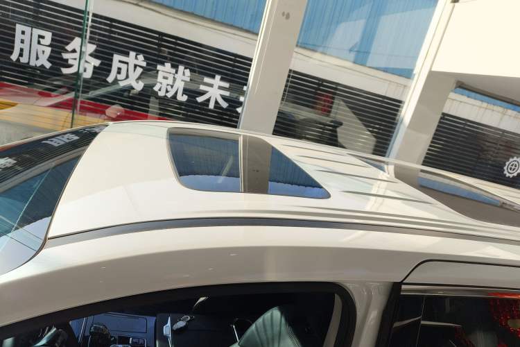 Used GAC Trumpchi M8 2024 Master Series 400T Ultimate Edition Roof