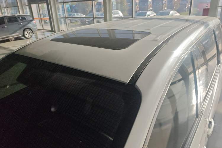 Used GAC Trumpchi M8 2024 Lingxiu Series 390T Deluxe Edition Roof