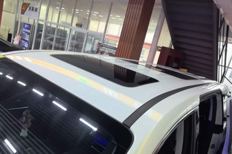Used GAC Trumpchi M8 2024 Master Series 400T Ultimate Edition Roof
