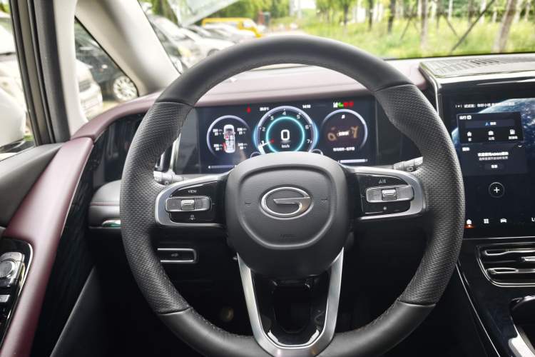 Used GAC Trumpchi M8 2024 Master Series 400T Ultimate Edition Steering Wheel