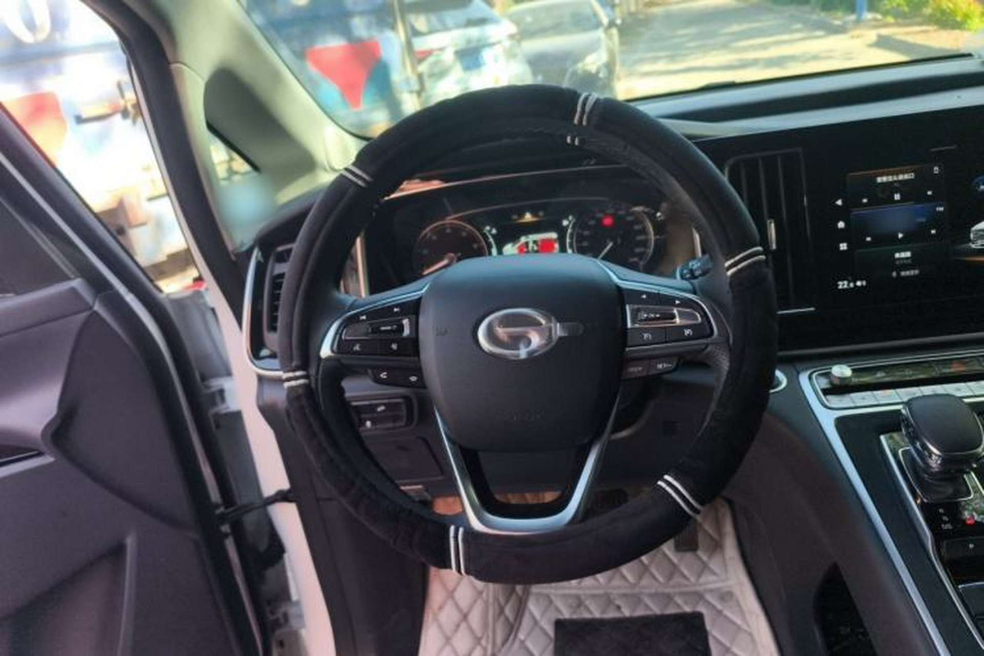 Used GAC Trumpchi M8 2024 Lingxiu Series 390T Deluxe Edition Steering Wheel