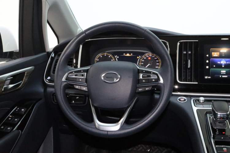 Used GAC Trumpchi M8 2024 Lingxiu Series 390T Luxury Edition Steering Wheel