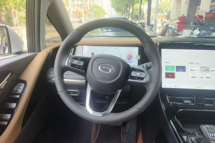 Used GAC Trumpchi M8 2024 Master Series 400T Ultimate Edition Steering Wheel