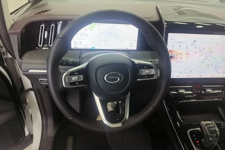 Used GAC Trumpchi M8 2024 Master Series 400T Prestige Edition Steering Wheel