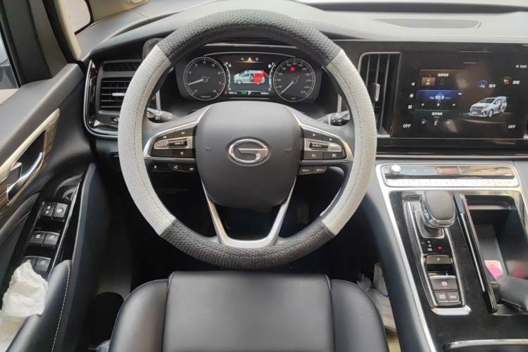 Used GAC Trumpchi M8 2024 Lingxiu Series 390T Luxury Edition Steering Wheel
