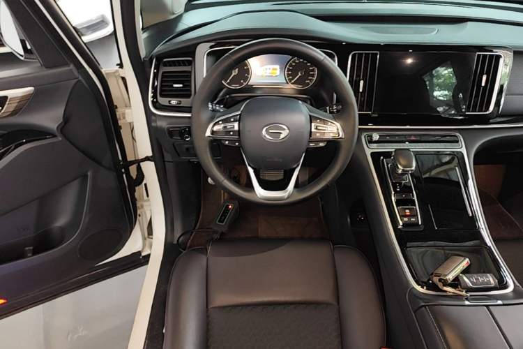 Used GAC Trumpchi M8 2024 Lingxiu Series 390T Luxury Edition Steering Wheel