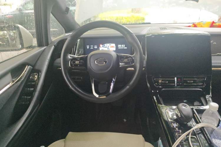 Used GAC Trumpchi M8 2024 Zongshi Series 400T Pioneer Edition Steering Wheel