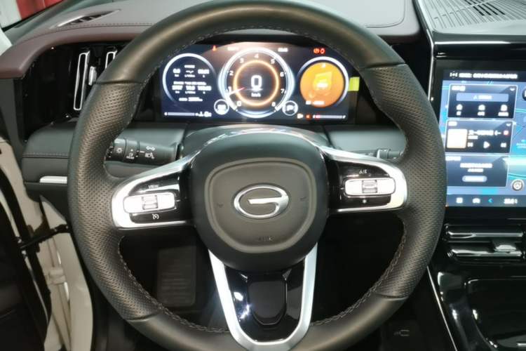 Used GAC Trumpchi M8 2024 Master Series 400T Prestige Edition Steering Wheel