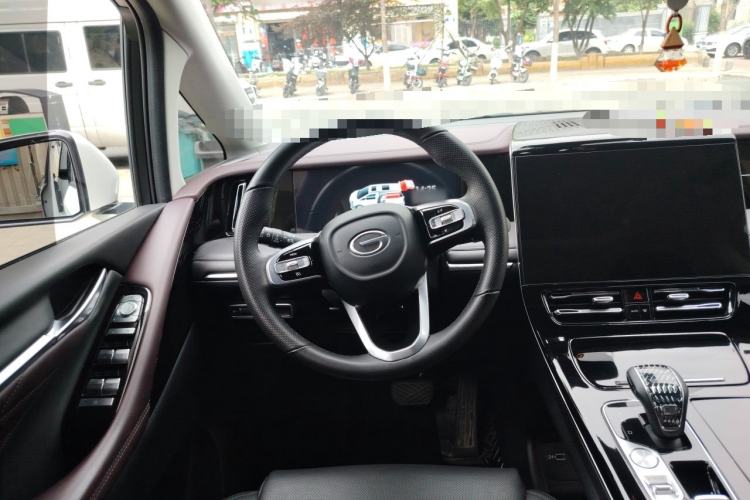 Used GAC Trumpchi M8 2024 Master Series 400T Prestige Edition Steering Wheel