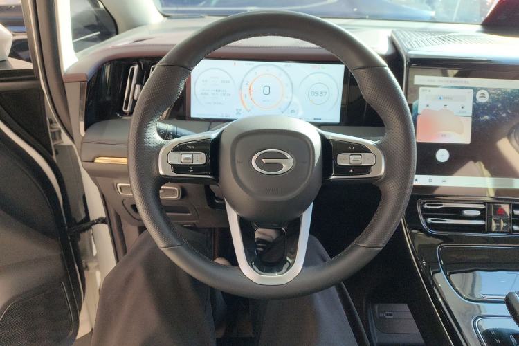 Used GAC Trumpchi M8 2024 Master Series 400T Ultimate Edition Steering Wheel