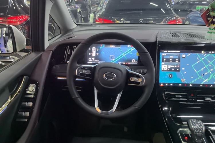 Used GAC Trumpchi M8 2024 Master Series 400T Ultimate Edition Steering Wheel