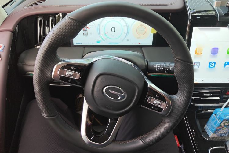 Used GAC Trumpchi M8 2024 Master Series 400T Ultimate Edition Steering Wheel