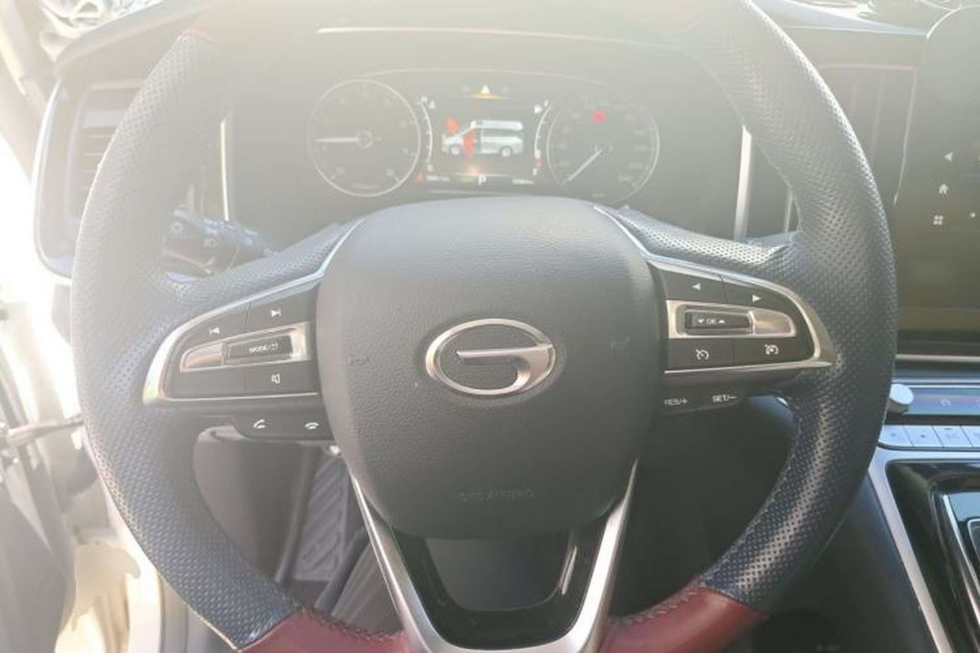 Used GAC Trumpchi M8 2024 Lingxiu Series 390T Luxury Edition Steering Wheel