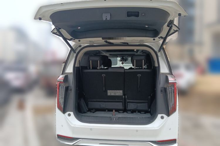 Used GAC Trumpchi M8 2024 Master Series 400T Prestige Edition Trunk