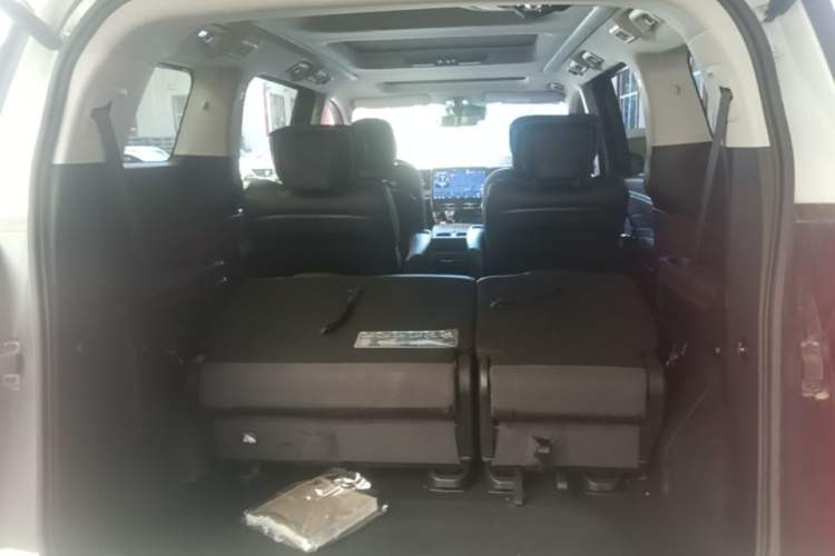 Used GAC Trumpchi M8 2024 Master Series Super Hybrid Edition Trunk