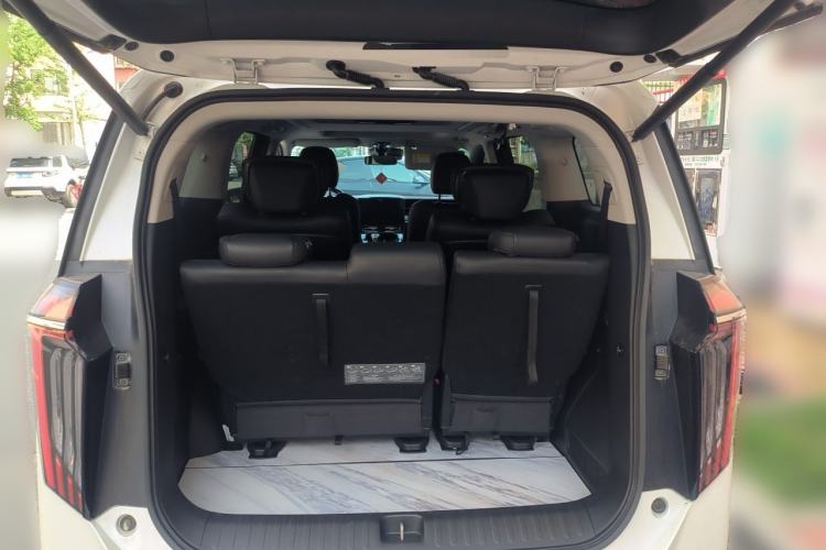 Used GAC Trumpchi M8 2024 Master Series 400T Prestige Edition Trunk