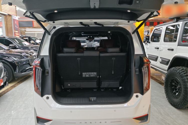 Used GAC Trumpchi M8 2024 Zongshi Series 400T Ultimate Edition Trunk