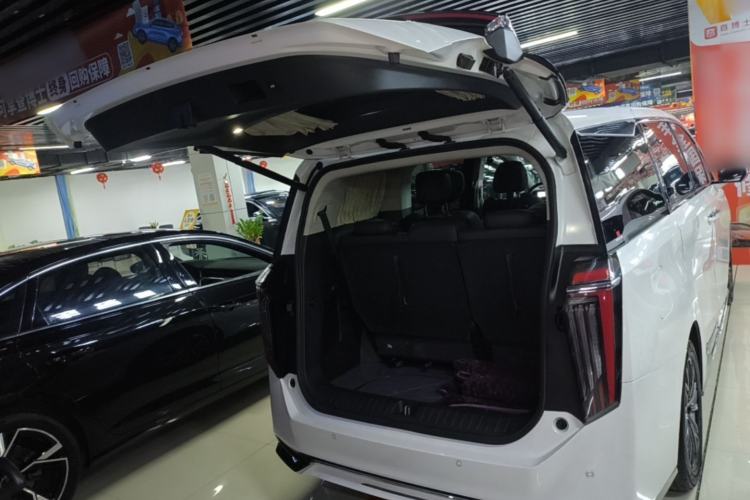 Used GAC Trumpchi M8 2024 Zongshi Series 400T Ultimate Edition Trunk