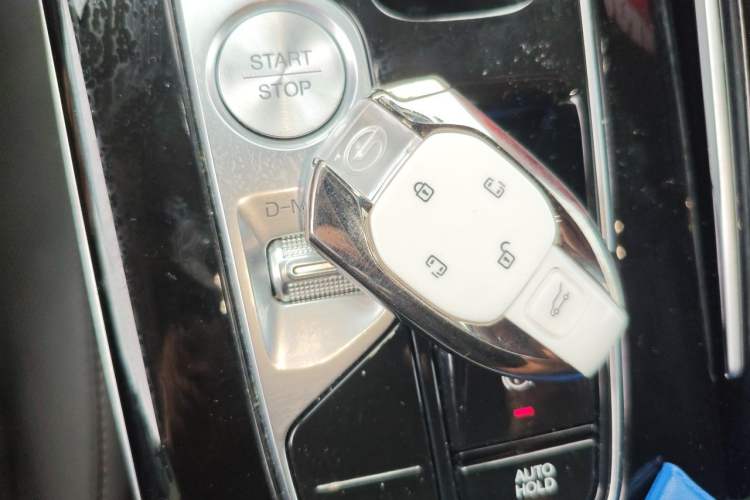 Used GAC Trumpchi M8 2024 Master Series 400T Prestige Edition Vehicle Key