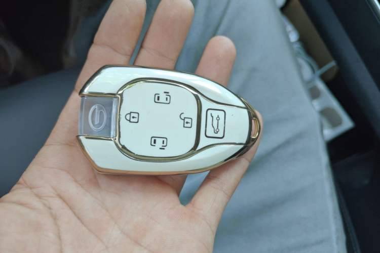 Used GAC Trumpchi M8 2024 Master Series Super Hybrid Edition Vehicle Key