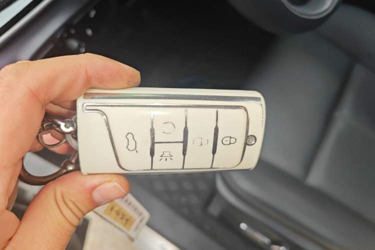 Used GAC Trumpchi M8 2024 Lingxiu Series 390T Deluxe Edition Vehicle Key
