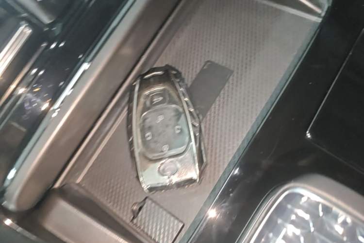 Used GAC Trumpchi M8 2024 Master Series 400T Ultimate Edition Vehicle Key
