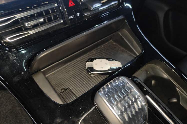 Used GAC Trumpchi M8 2024 Master Series 400T Prestige Edition Vehicle Key