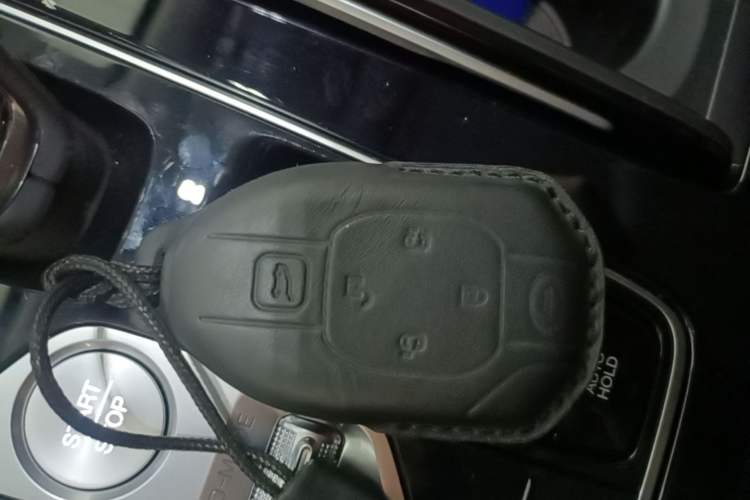 Used GAC Trumpchi M8 2024 Master Series 400T Prestige Edition Vehicle Key