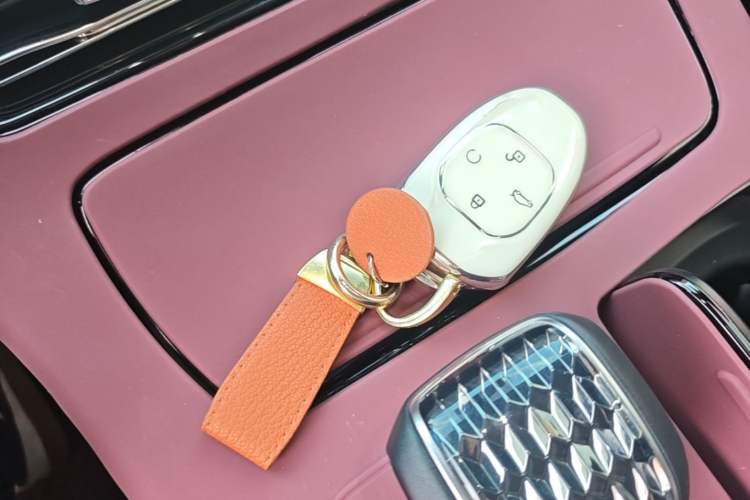 Used GAC Trumpchi M8 2024 Master Series 400T Ultimate Edition Vehicle Key