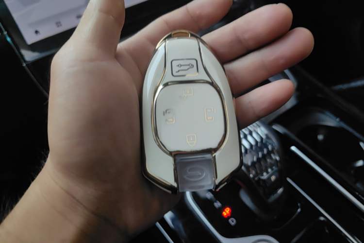 Used GAC Trumpchi M8 2024 Master Series Super Hybrid Edition Vehicle Key
