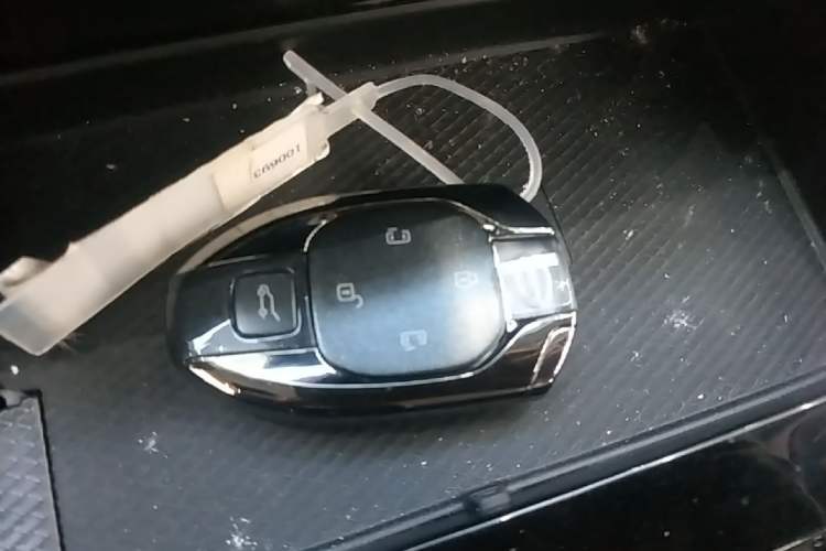 Used GAC Trumpchi M8 2024 Master Series 400T Ultimate Edition Vehicle Key