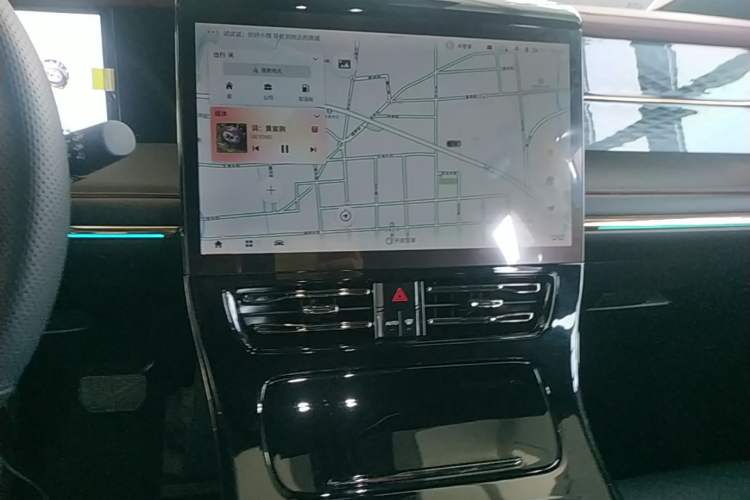 Used GAC Trumpchi M8 2025 Zongshi Series Super Hybrid Edition Audio And AC Panel