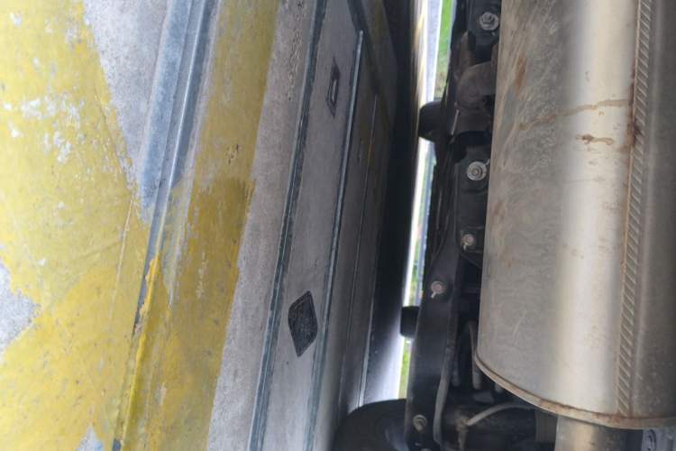 Used GAC Trumpchi M8 2025 Zongshi Series Super Hybrid Edition Chassis Rear