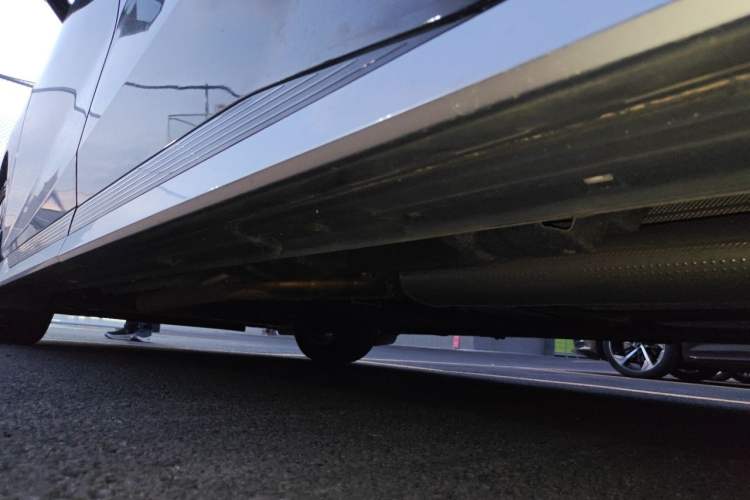 Used GAC Trumpchi M8 2025 Zongshi Series Super Hybrid Edition Chassis Rear Left