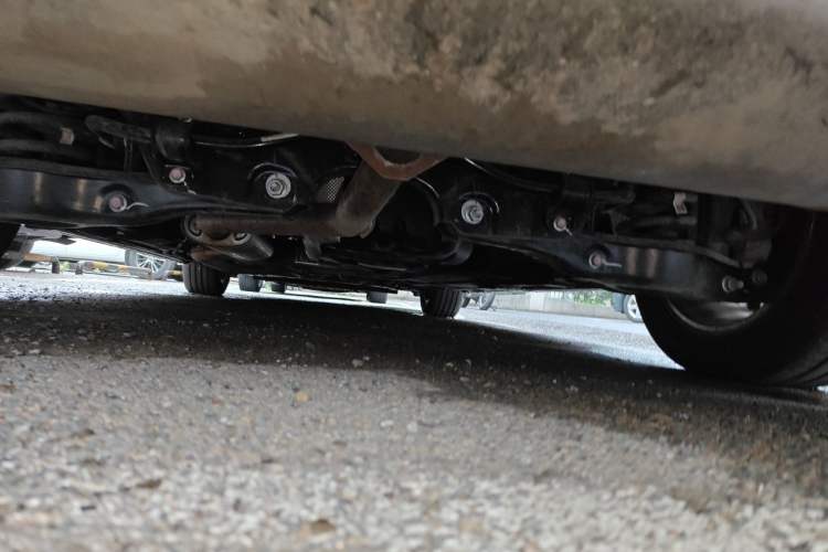 Used GAC Trumpchi M8 2025 Zongshi Series Super Hybrid Edition Chassis Rear