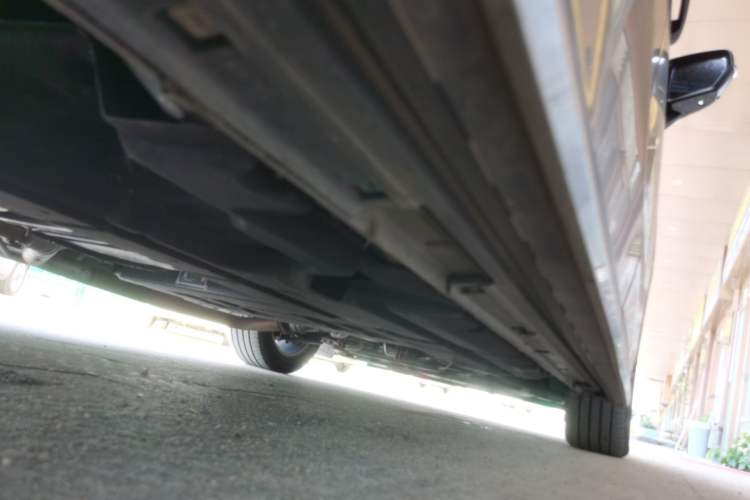 Used GAC Trumpchi M8 2025 Zongshi Series Super Hybrid Edition Chassis Rear Right